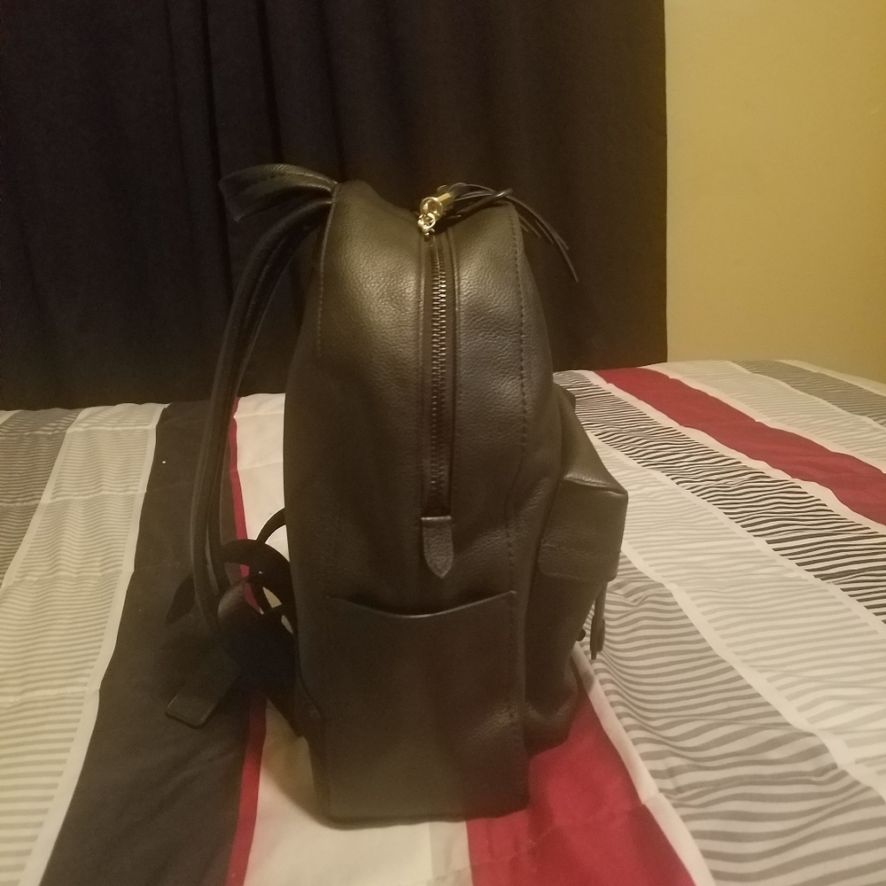 Coach Medium Backpack - Picture 4 of 4